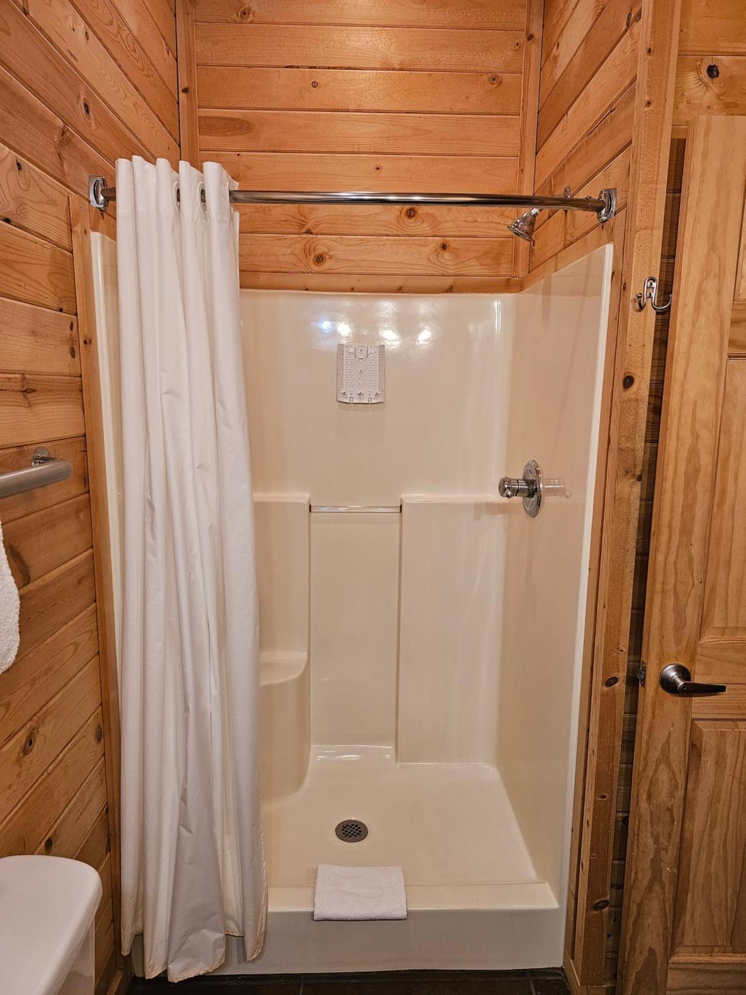 5 Min To Beaver Lake-King Bed-Fire Pit-Jetted Tub #4 Eureka Springs Exterior foto